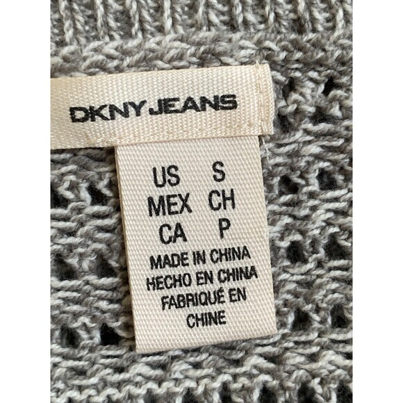 DKNY Women's Crochet V-Neck 3/4 Sleeve Button up Sweater Cardigan Small - Picture 4 of 5